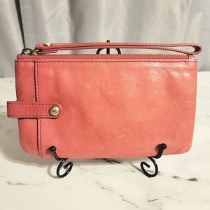 HOBO King Dark Dusty Pink Leather Phone Wristlet Wallet Wanderlust Lining